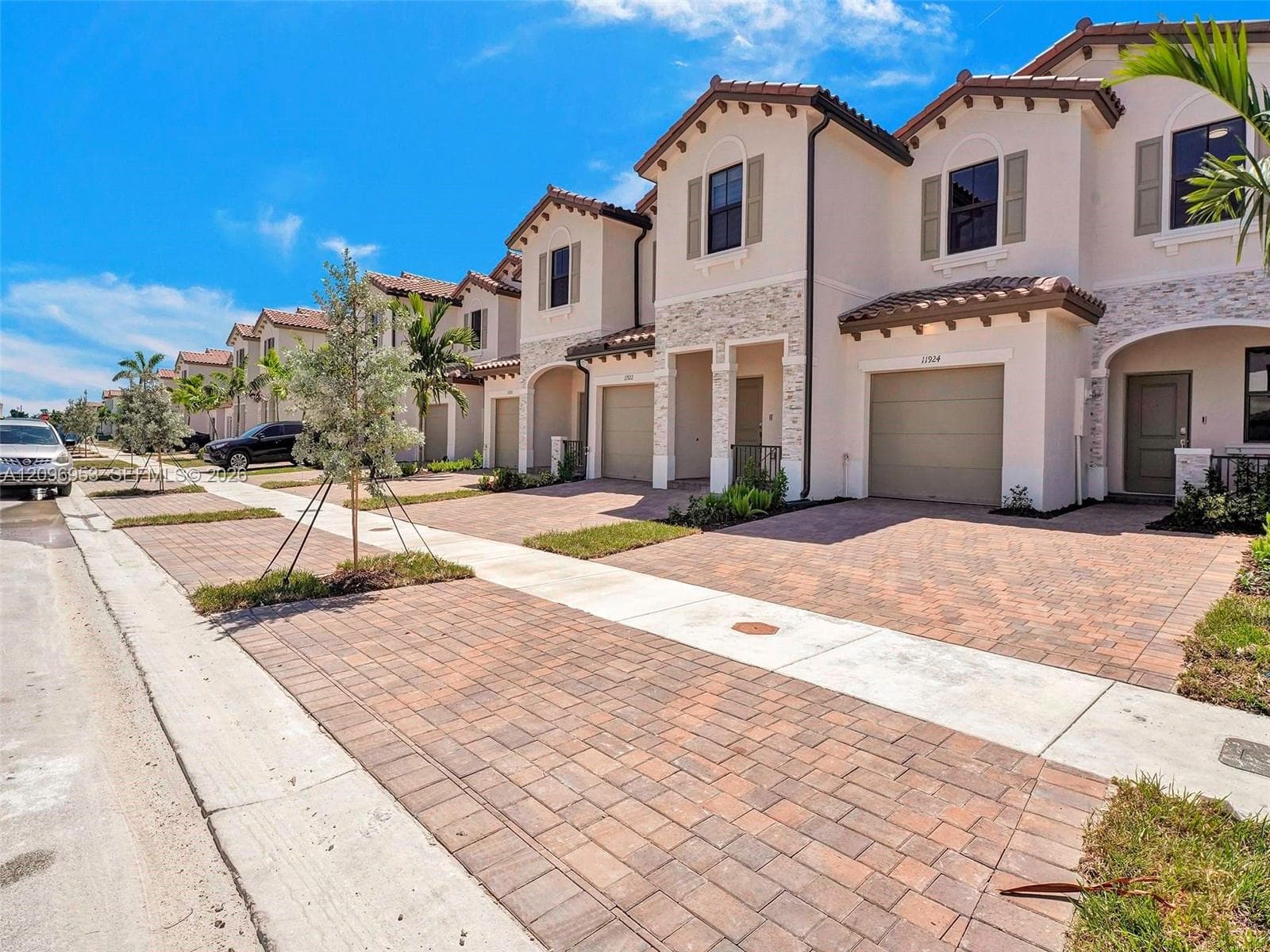11924 SW 247th Ter . photo 3