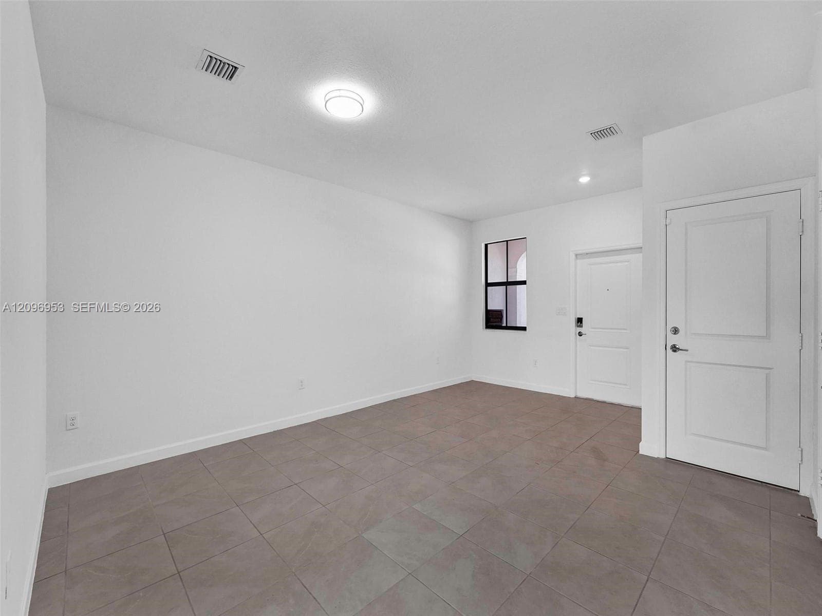 11924 SW 247th Ter . photo 5