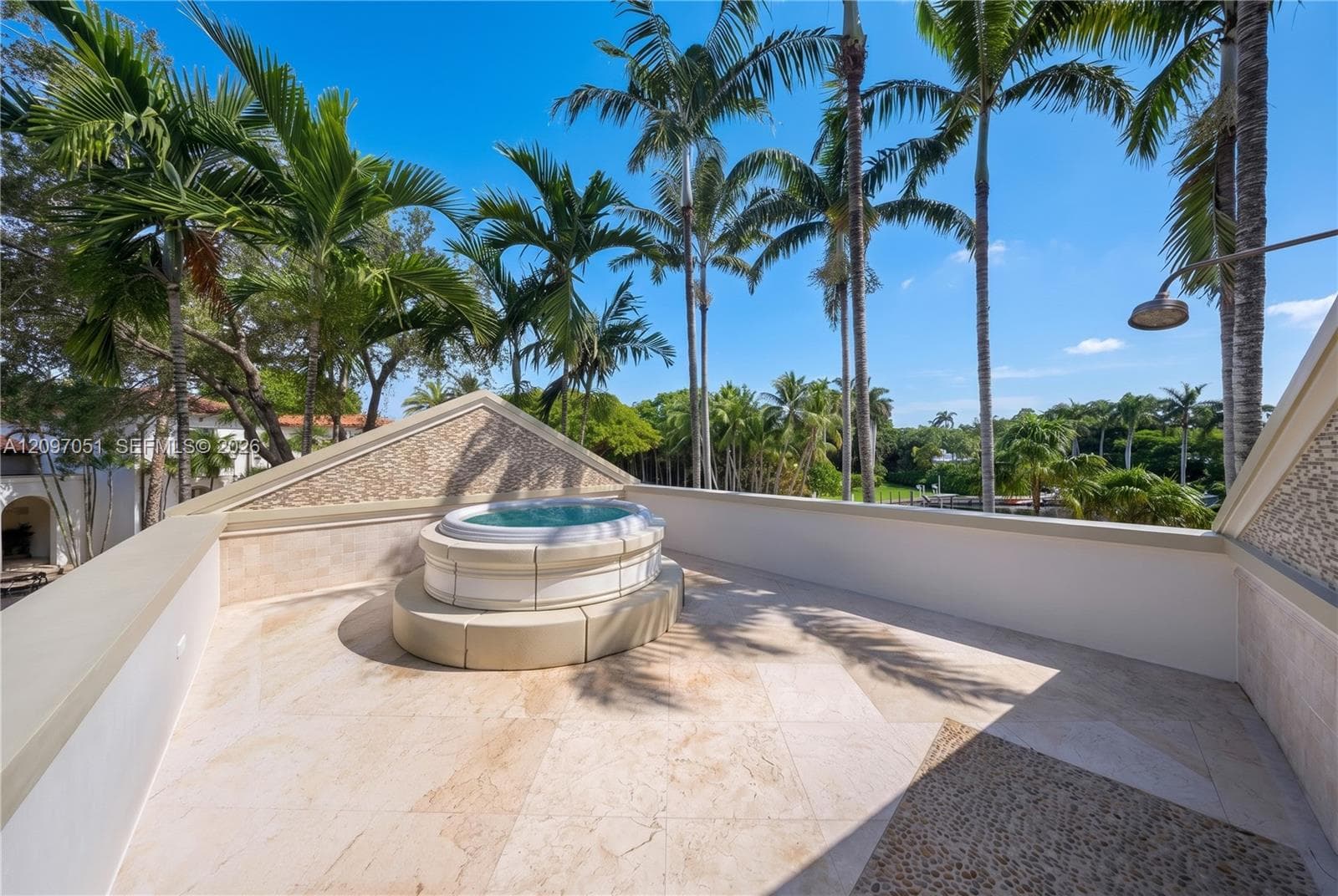 8901 Arvida Ln photo 15