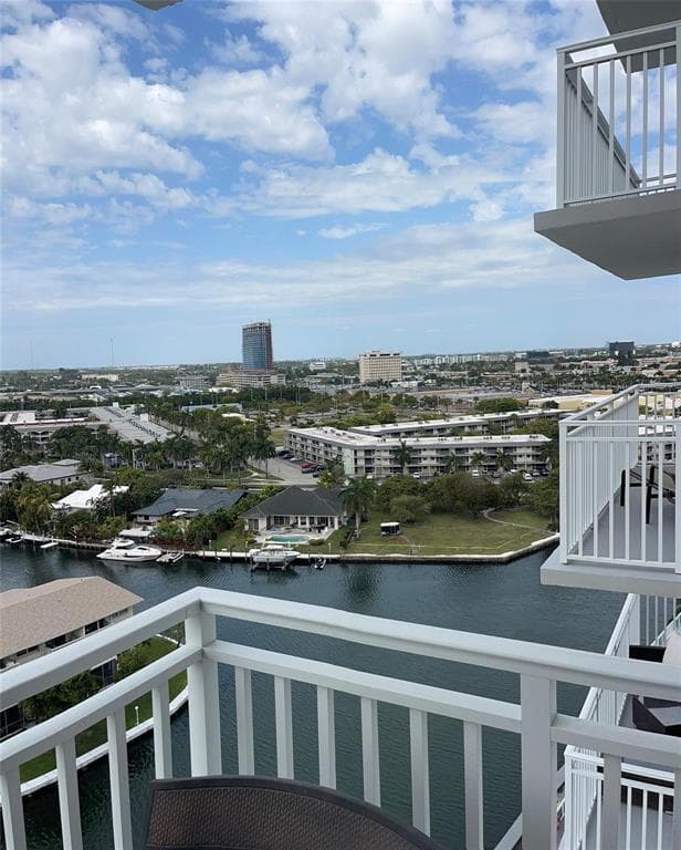 427 Golden Isles Drive 14c photo 16