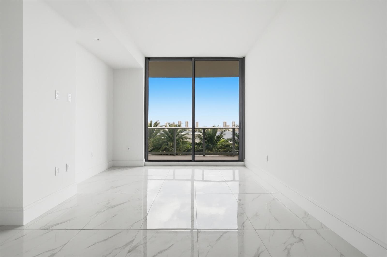 220 Lake Shore Drive 804 photo 6