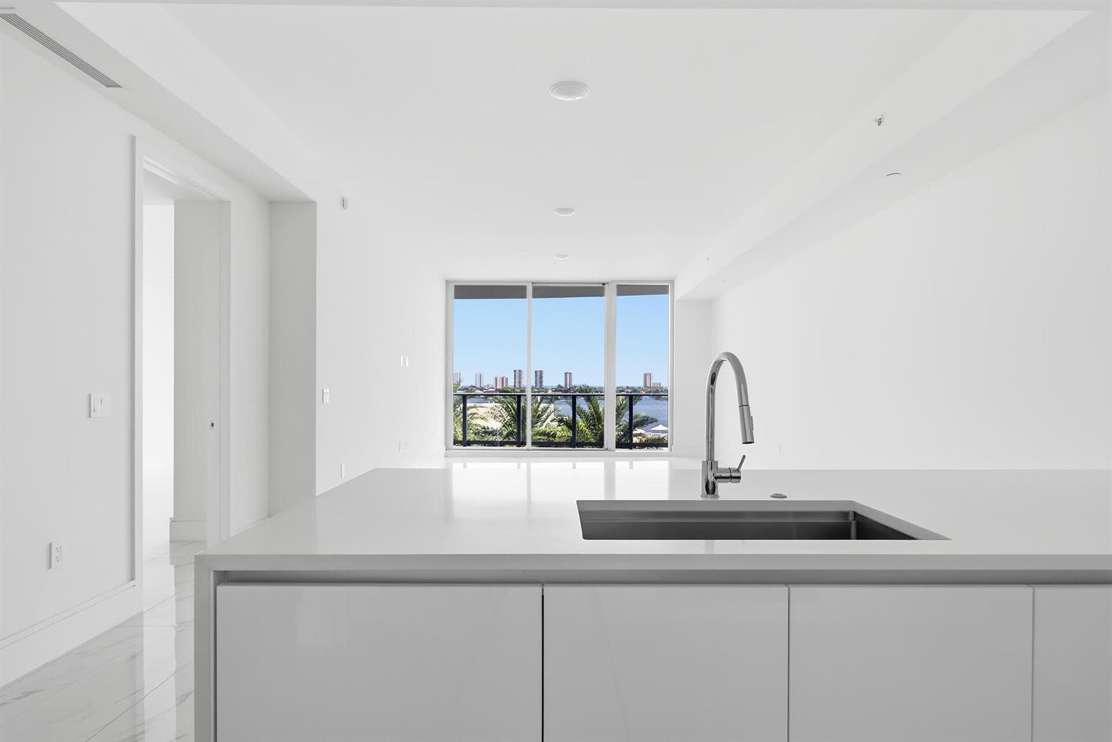 220 Lake Shore Drive 804 photo 13
