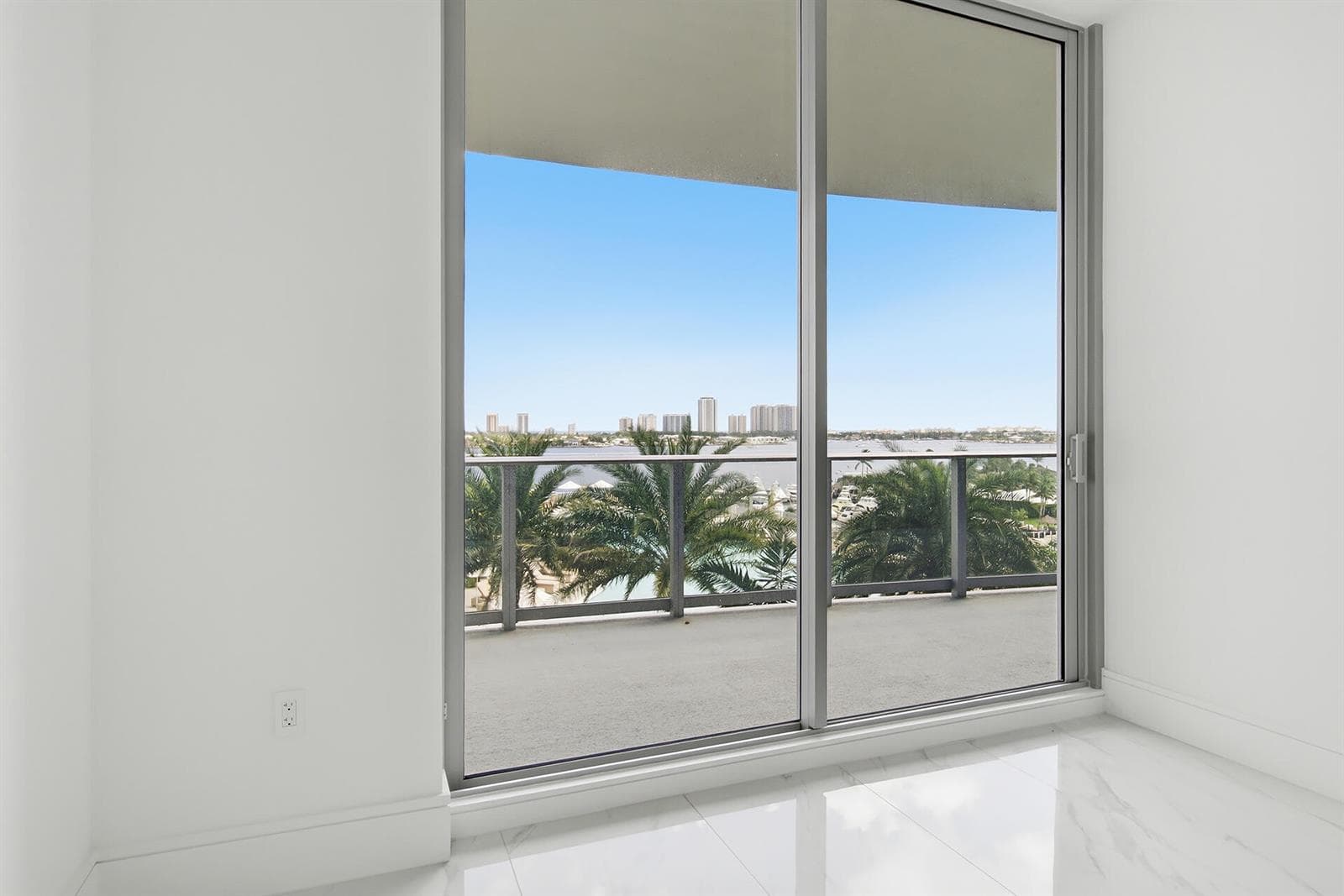 220 Lake Shore Drive 804 photo 8