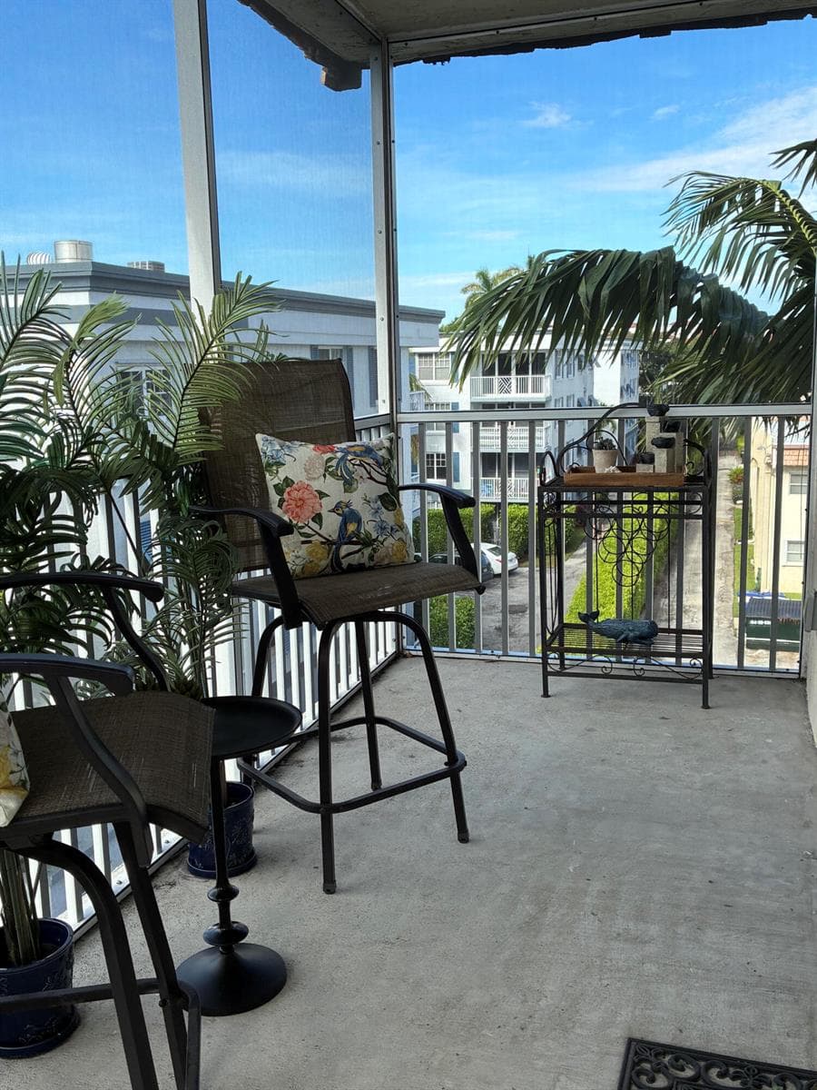 646 Snug Harbor Drive H407 photo 11