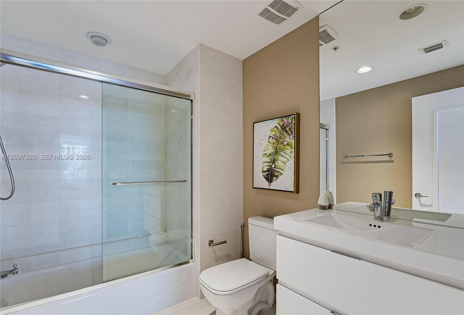 17301 Biscayne Blvd 901 photo 22