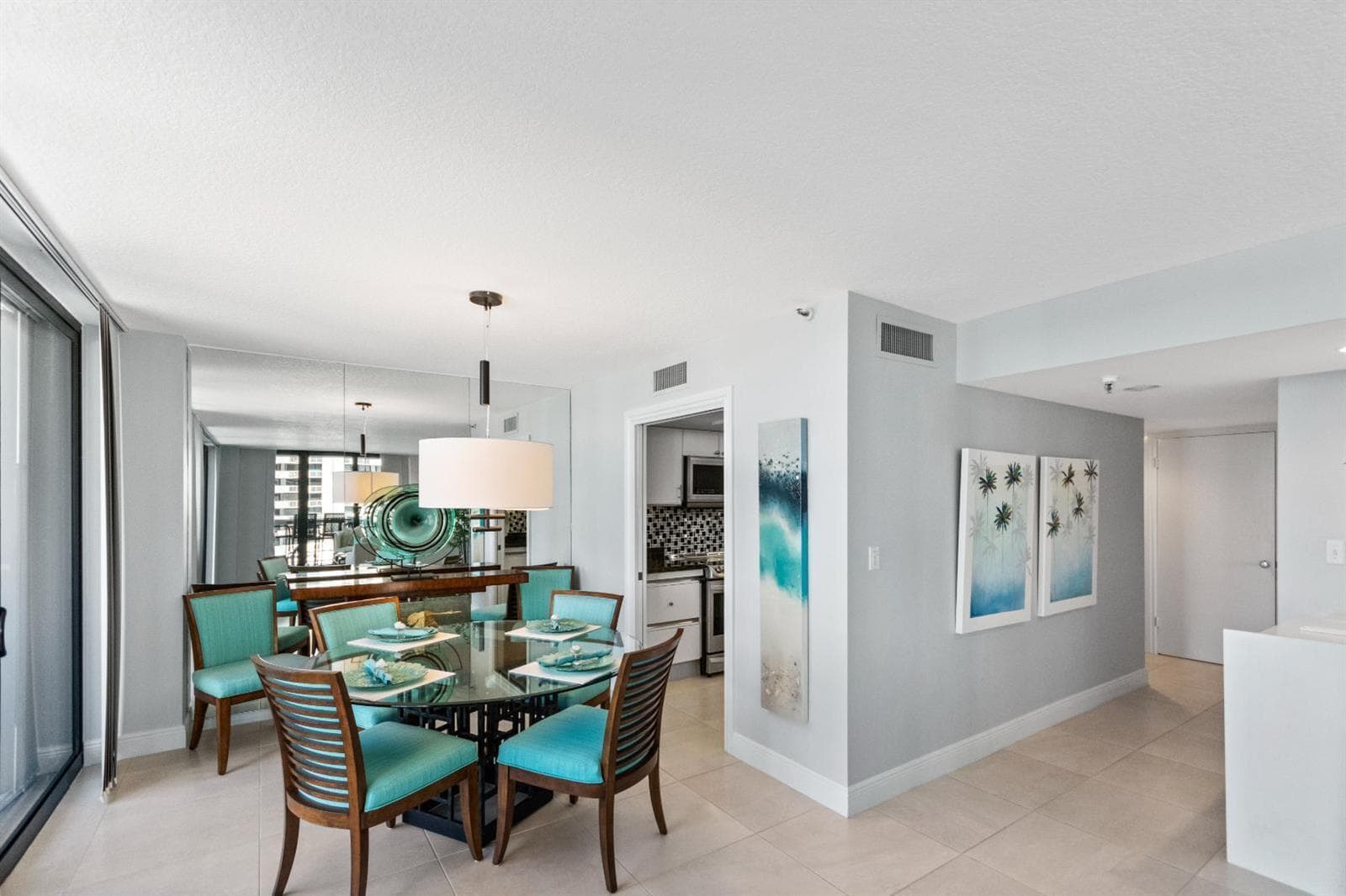 115 Lakeshore Drive 549 photo 6