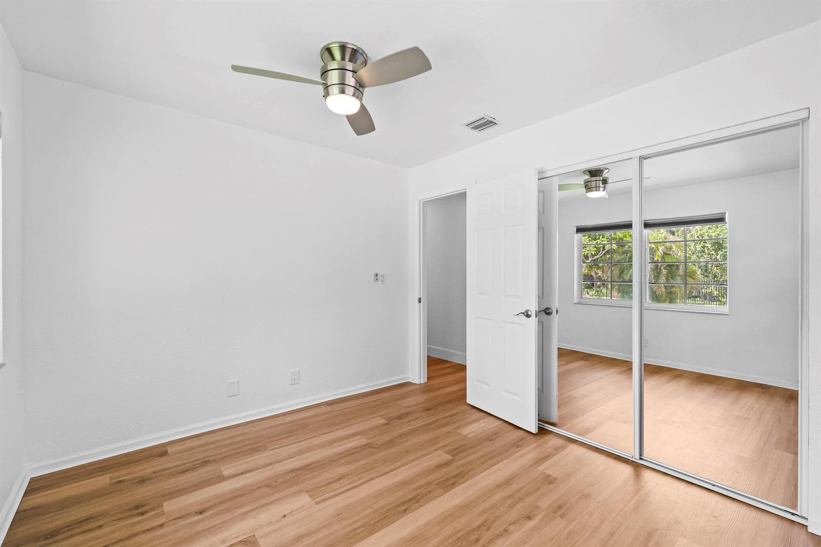 2265 NE 24th Street photo 21
