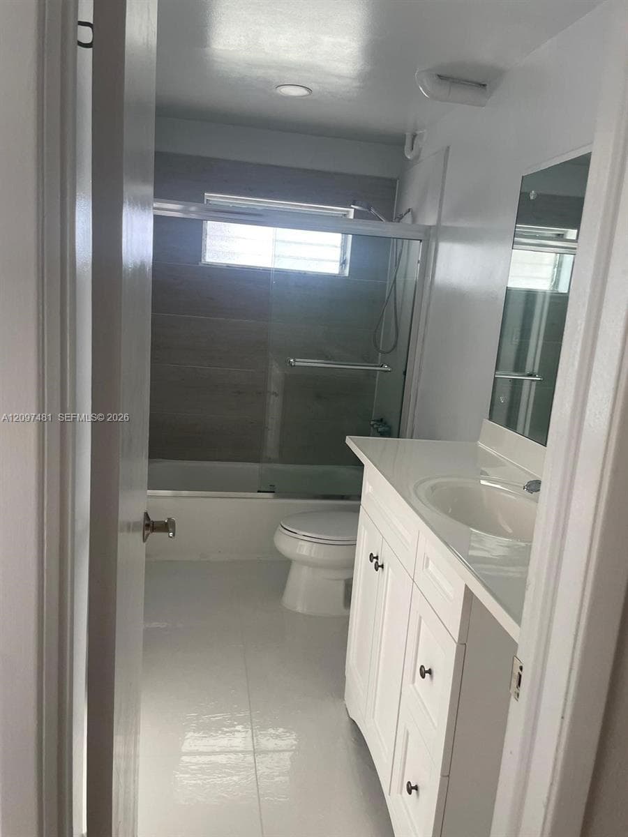 1750 NE 115th St 103 photo 11