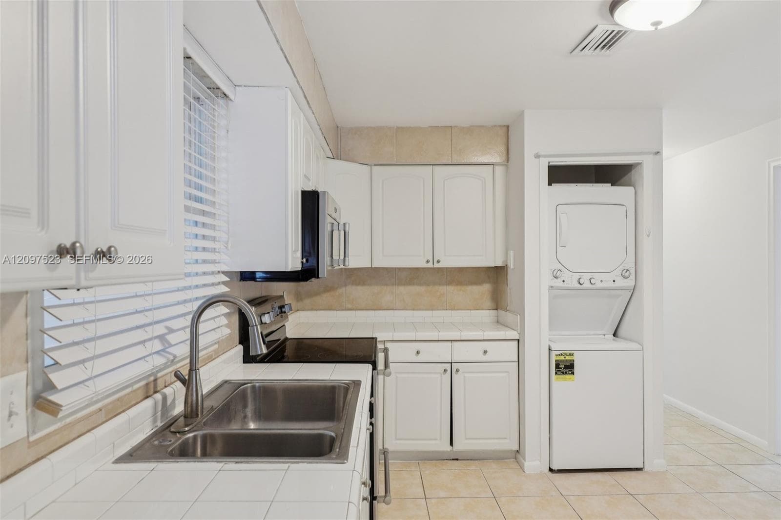 461 N Ocean Blvd 0050 photo 17