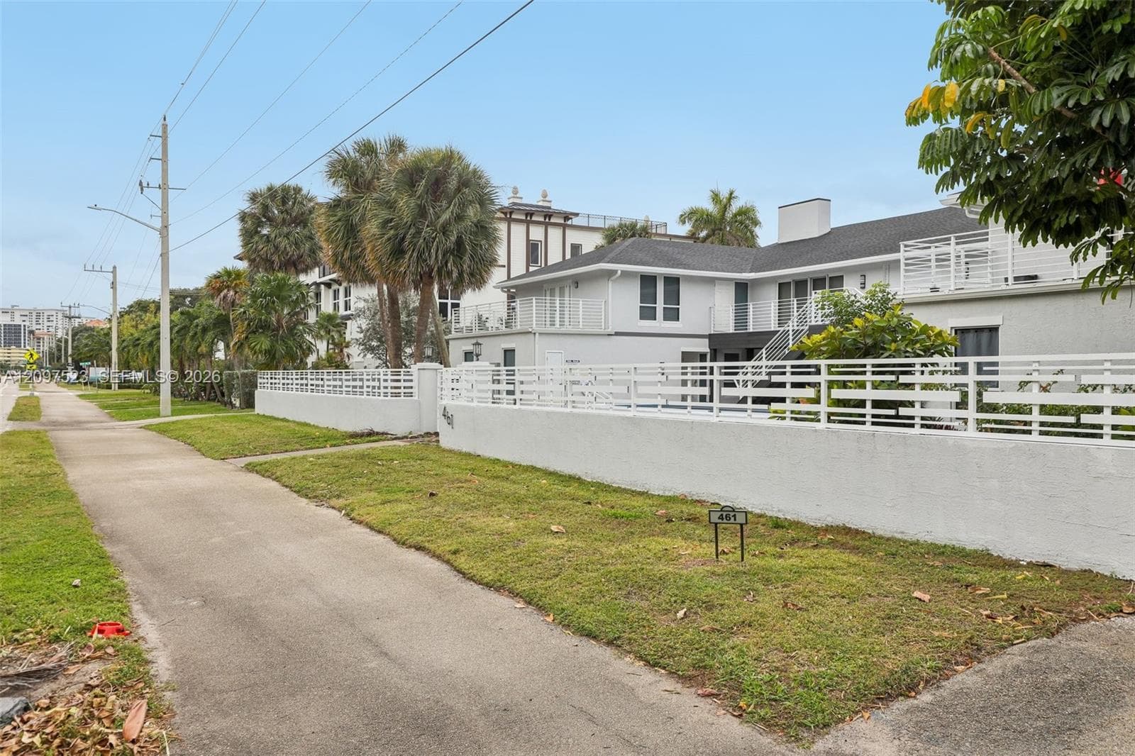 461 N Ocean Blvd 0050 photo 4