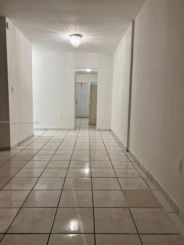 1471 NE 170th St 121A photo 6