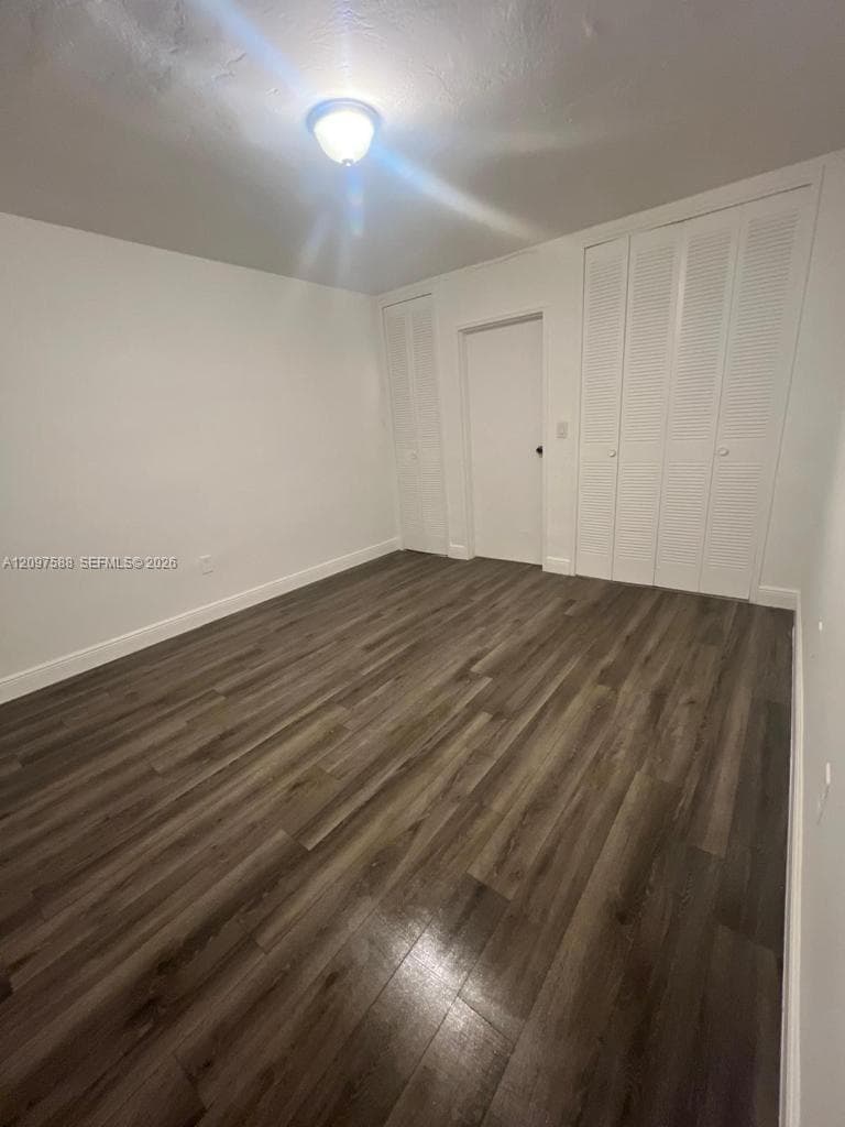 1471 NE 170th St 121A photo 10