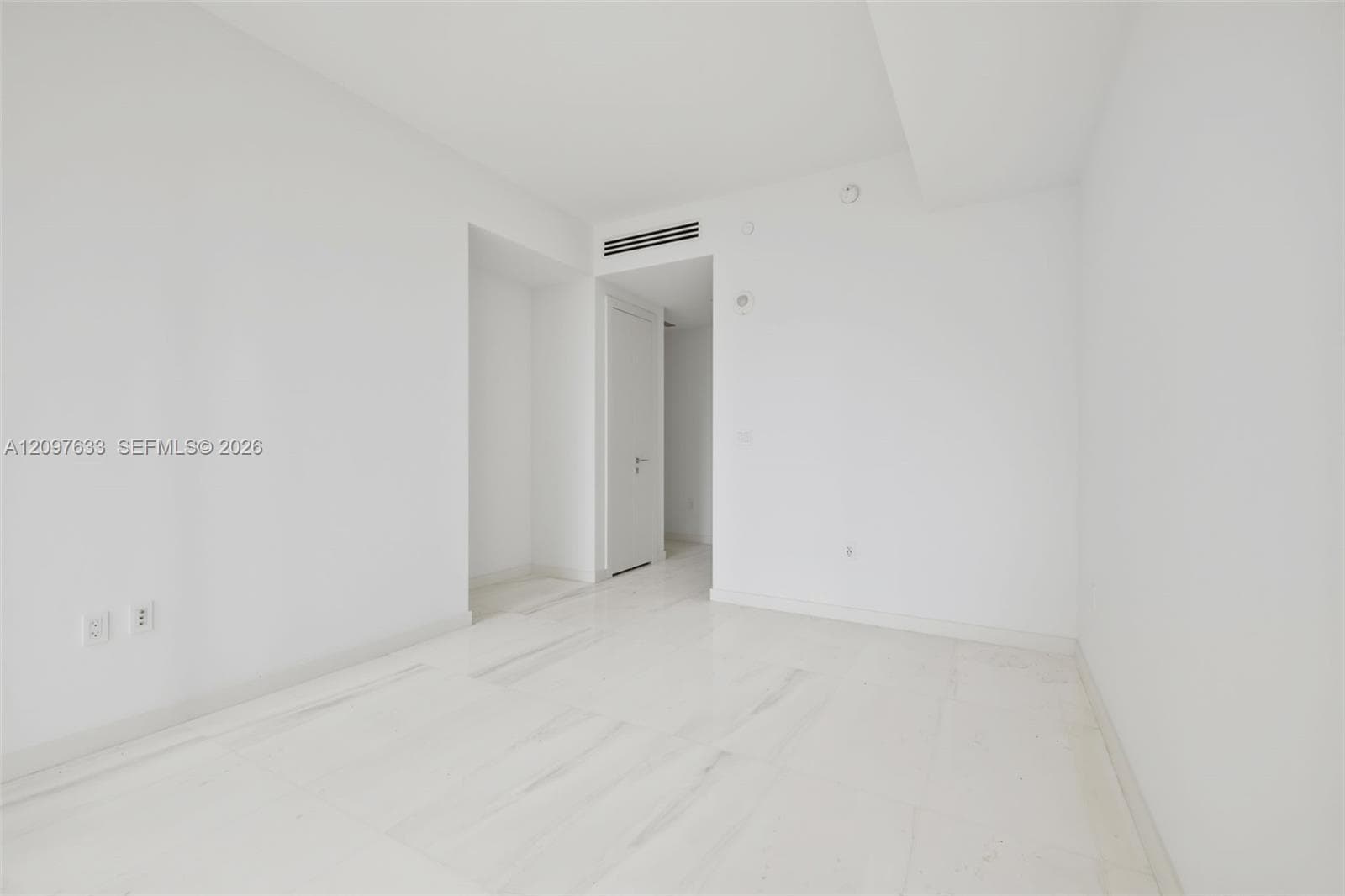 300 Biscayne Boulevard Way 1709W photo 18