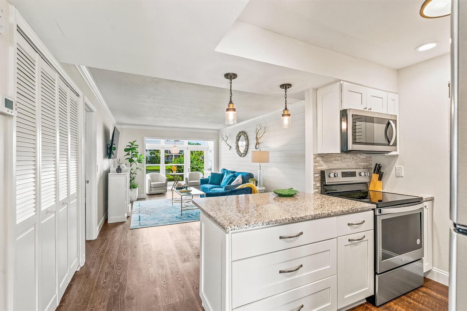 1830 Robalo Drive photo 9