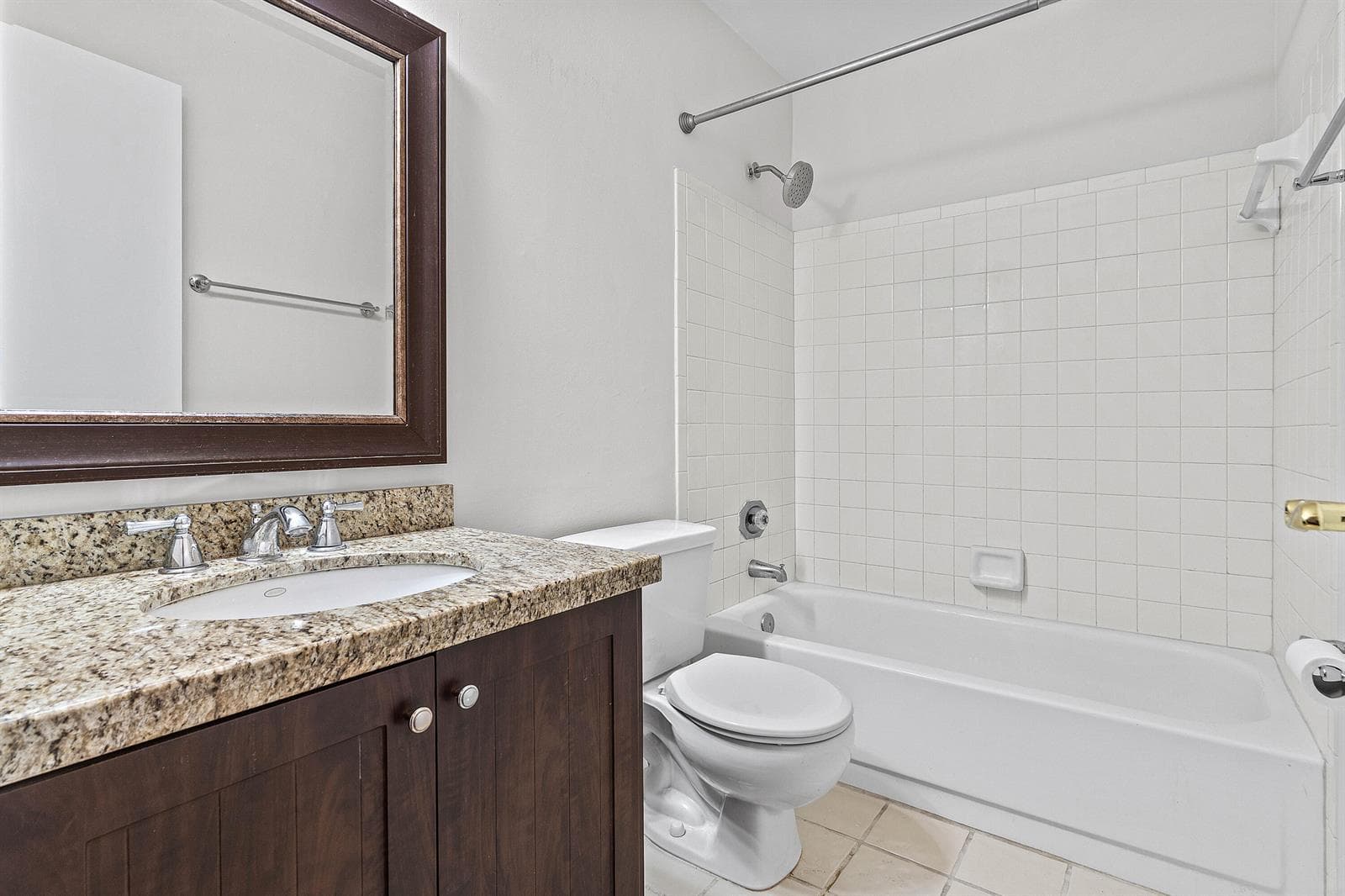 5016 Heatherhill Lane 5 photo 17