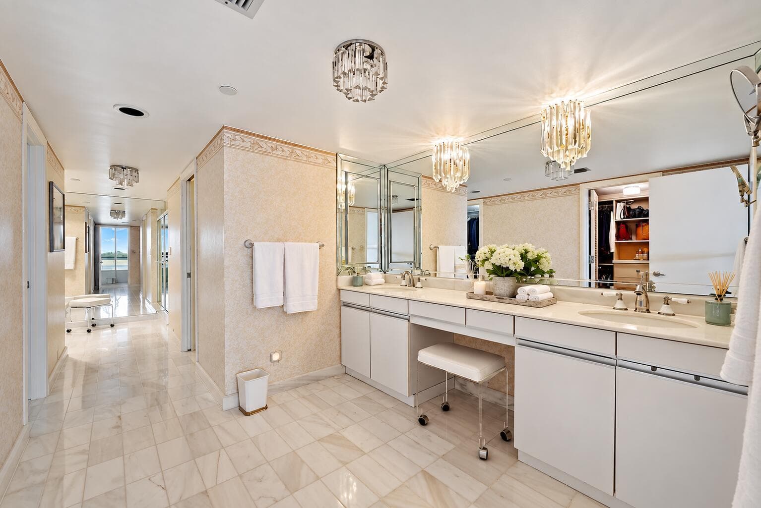 100 Lakeshore Drive 251 photo 16