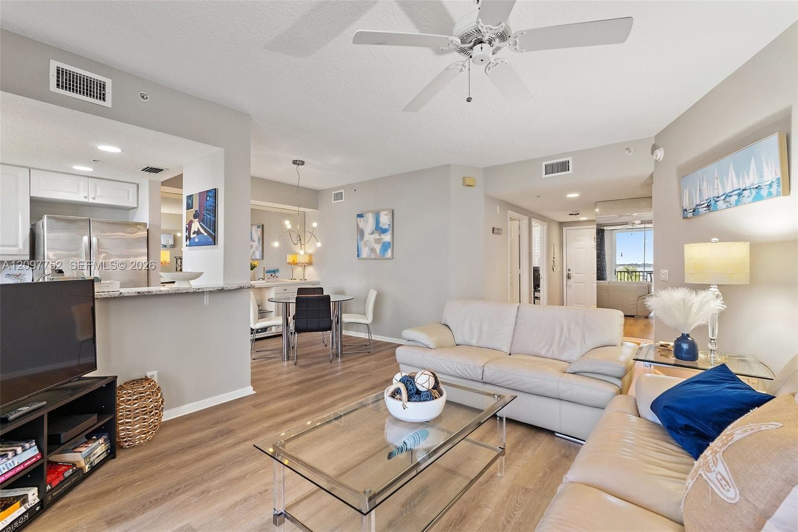 5700 NE Island Cove Way 4206 photo 8
