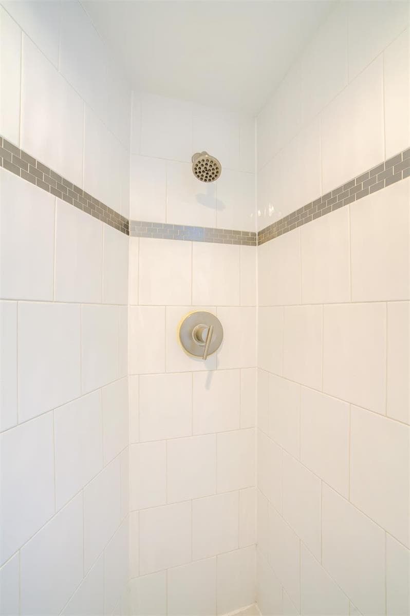 3024 NE 49th Street photo 23