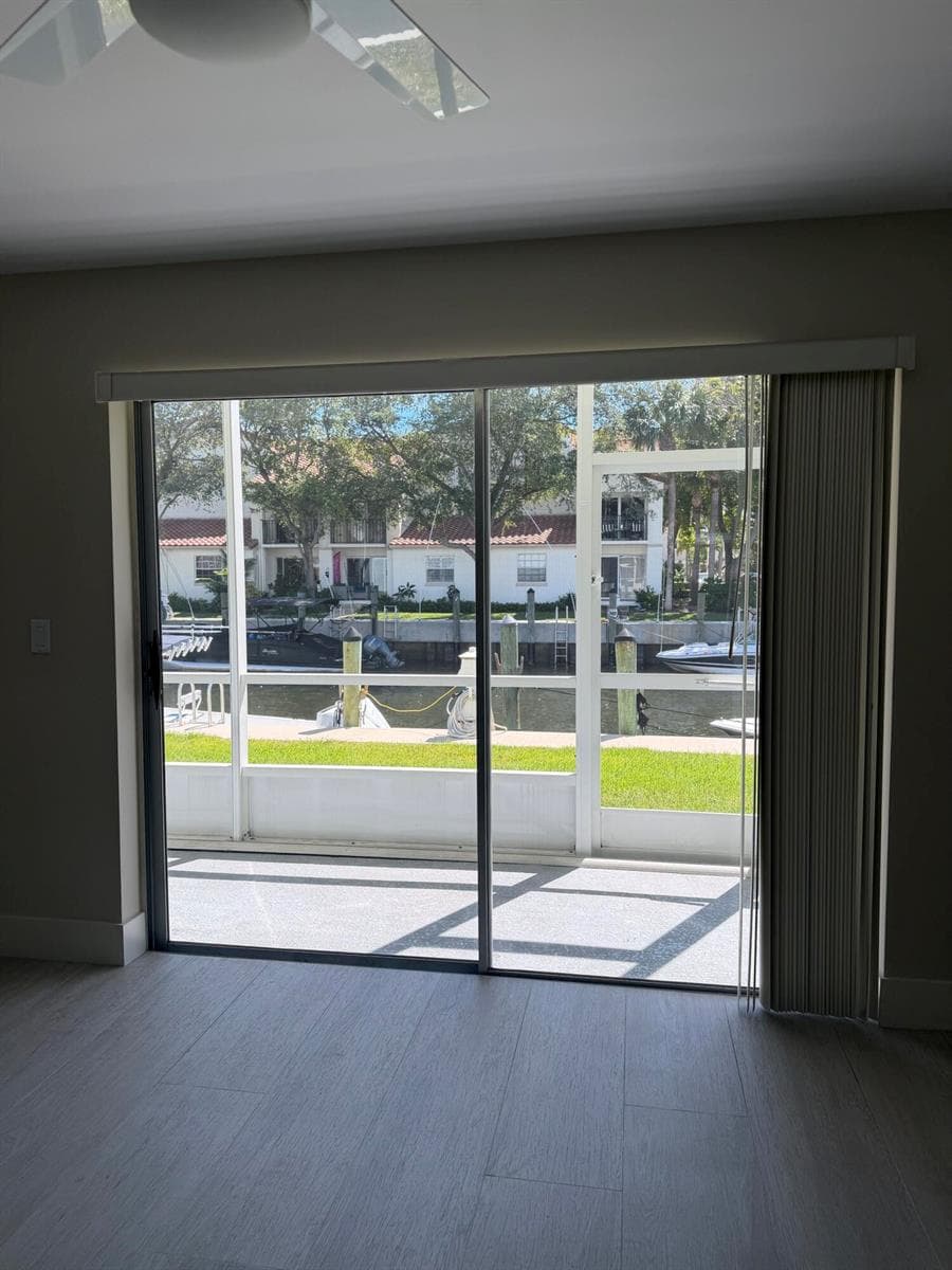 120 LEHANE Terrace 105 photo 17