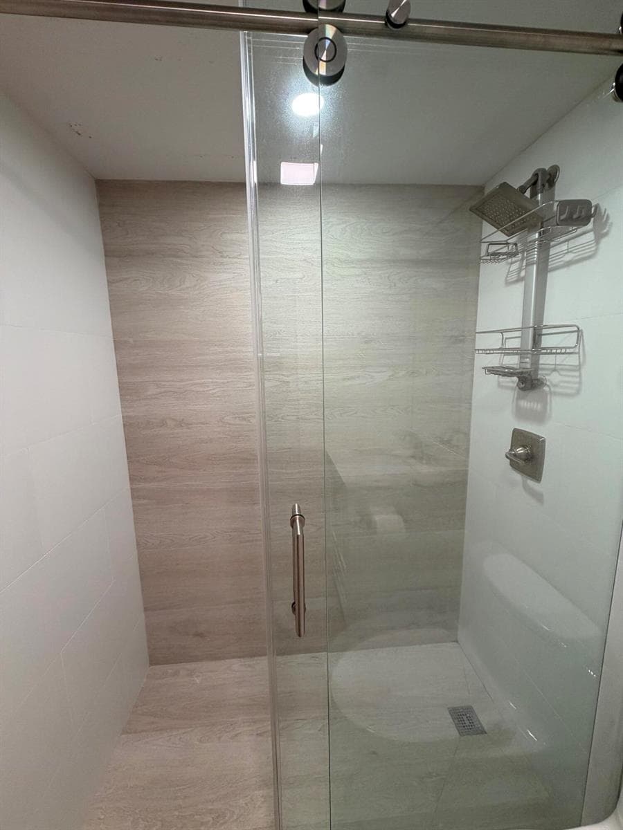 120 LEHANE Terrace 105 photo 9