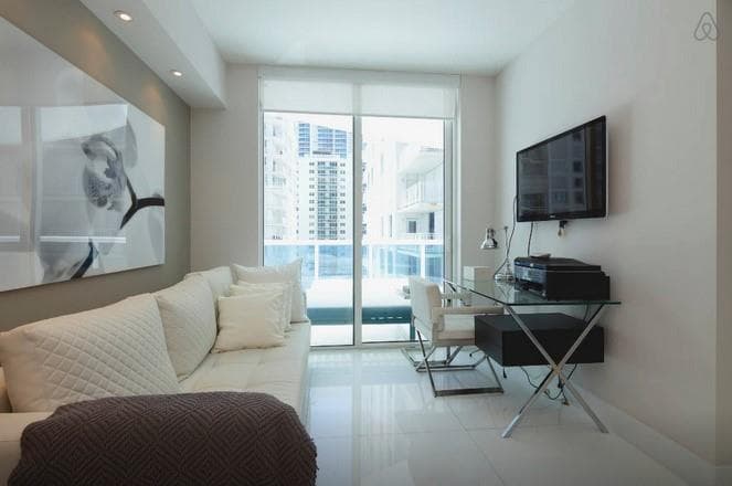 2711 S OCEAN Drive 506 photo 4