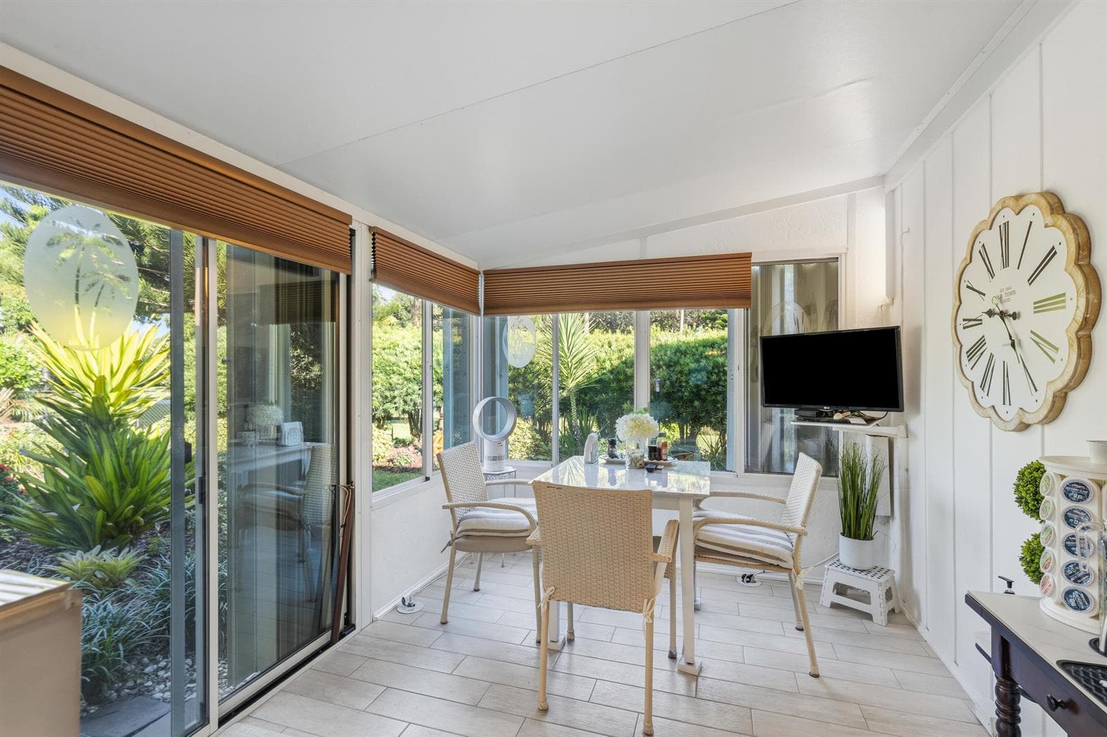 4662 Cheerio Way photo 23