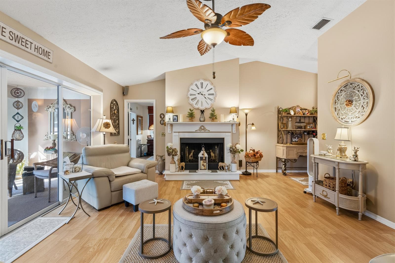 4662 Cheerio Way photo 12
