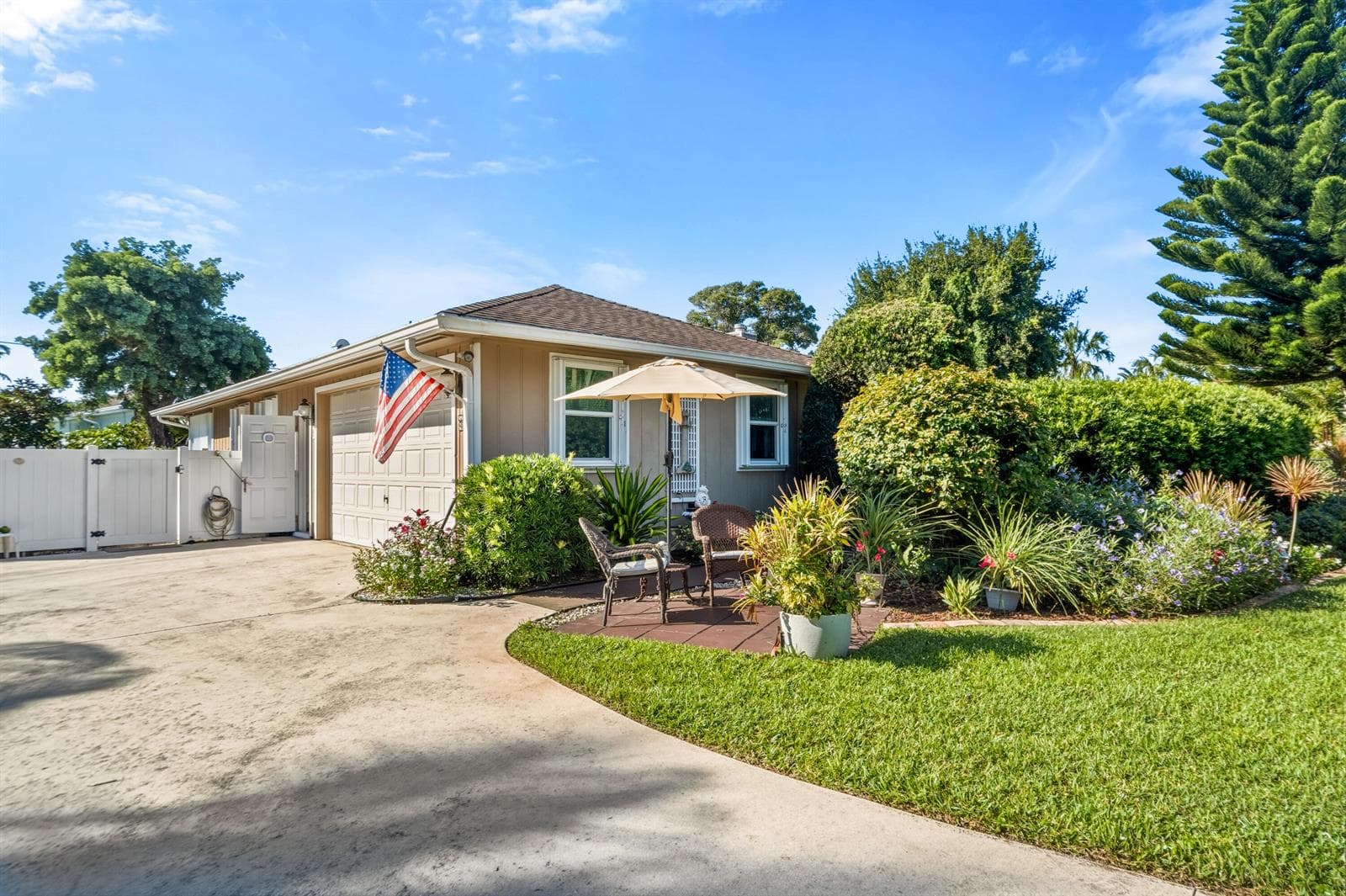4662 Cheerio Way photo 8