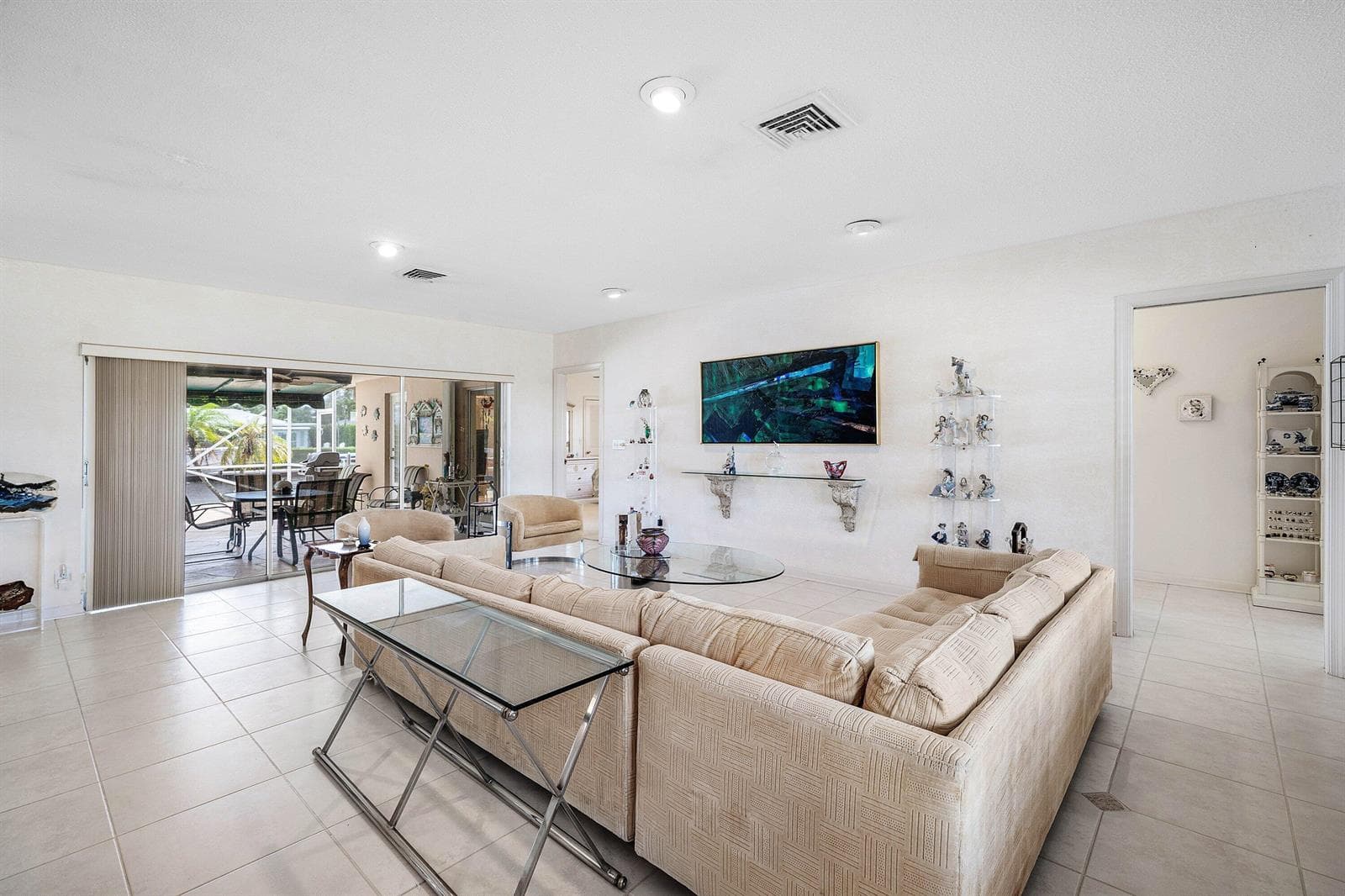 1338 Cypress Way photo 8
