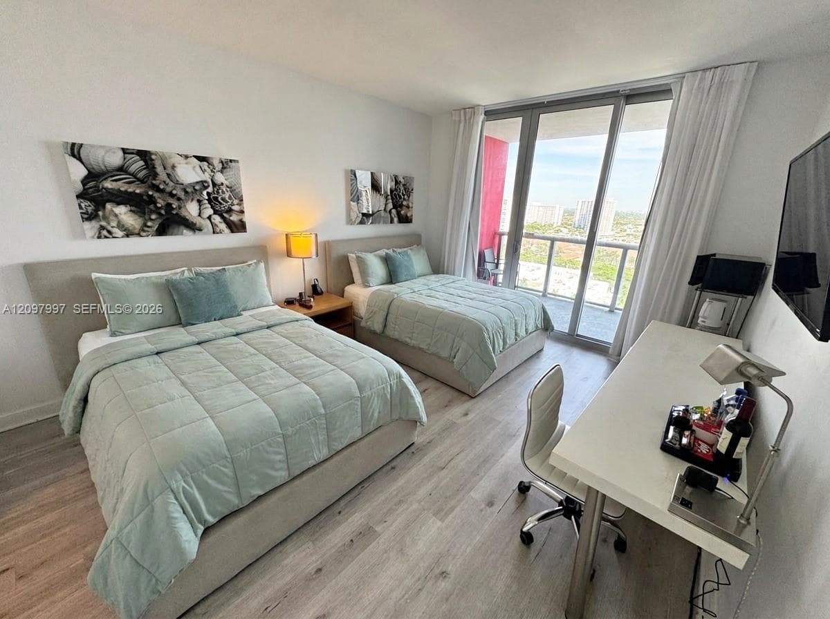 2602 E Hallandale Beach Blvd R2004 photo 5