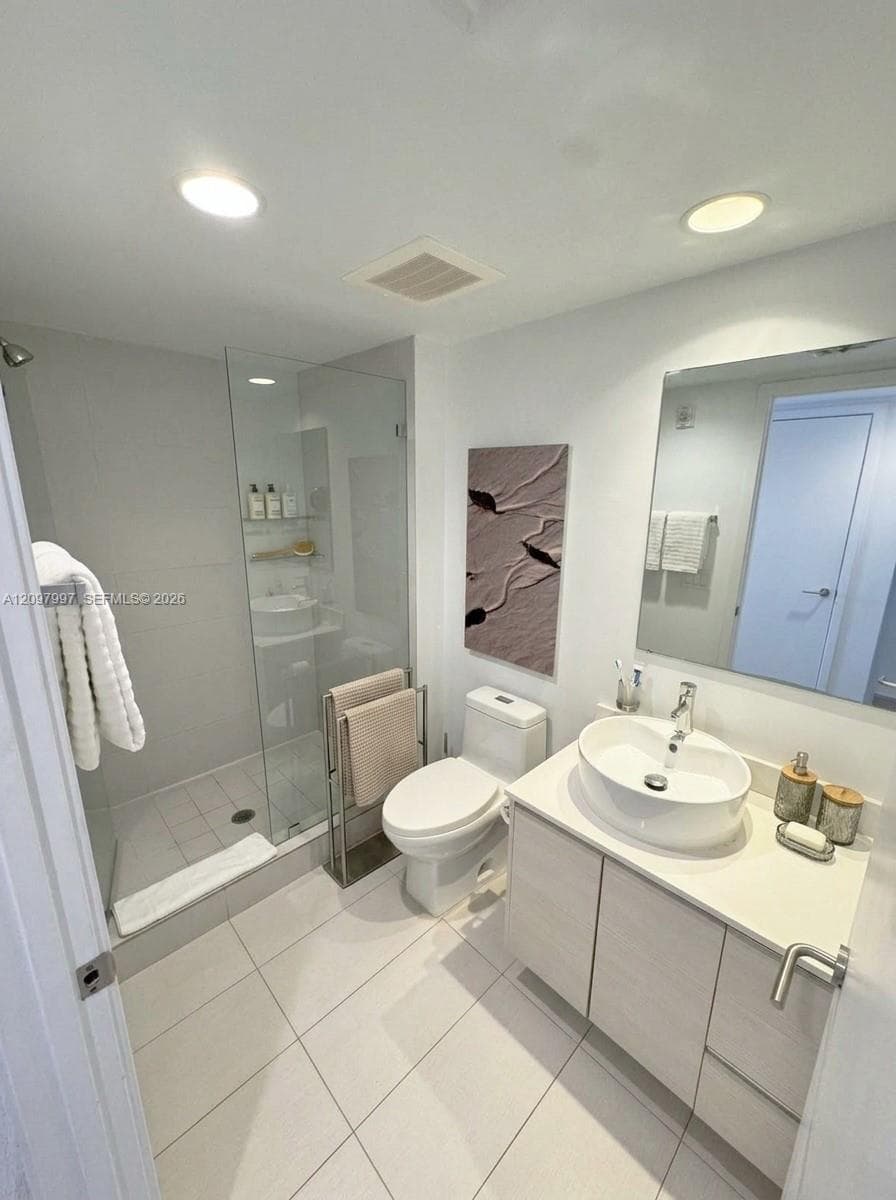 2602 E Hallandale Beach Blvd R2004 photo 10