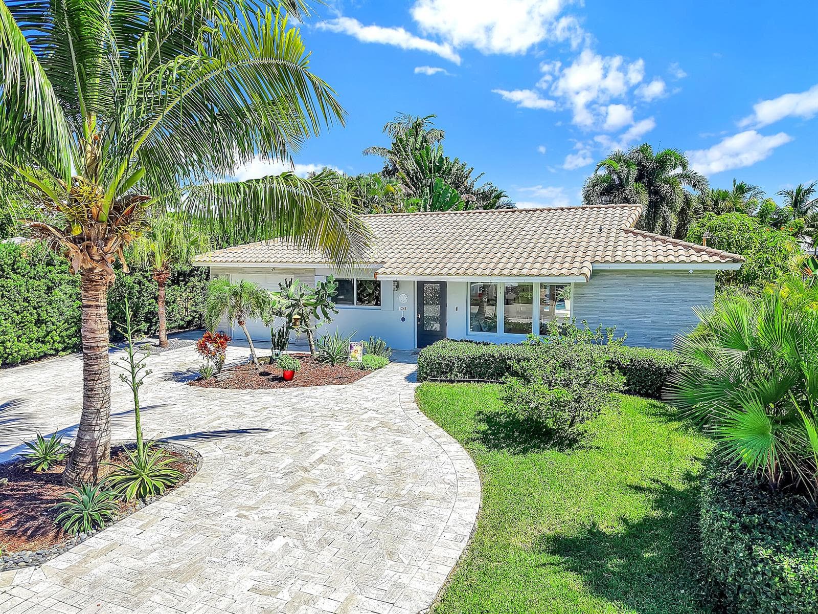 1246 SW 5th Avenue photo 6