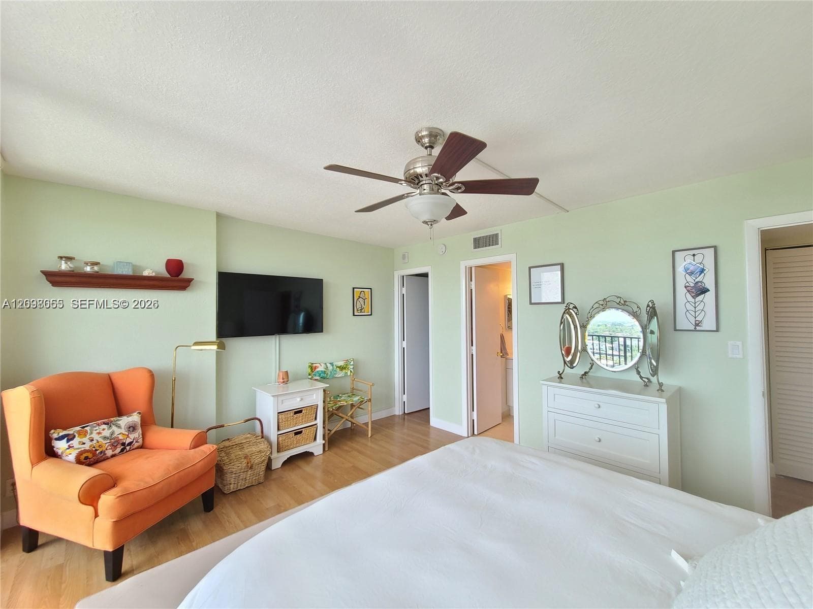531 N Ocean Blvd 1102 photo 10