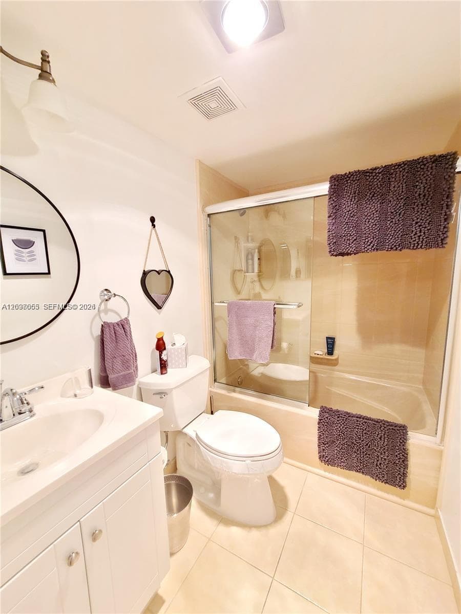 531 N Ocean Blvd 1102 photo 4