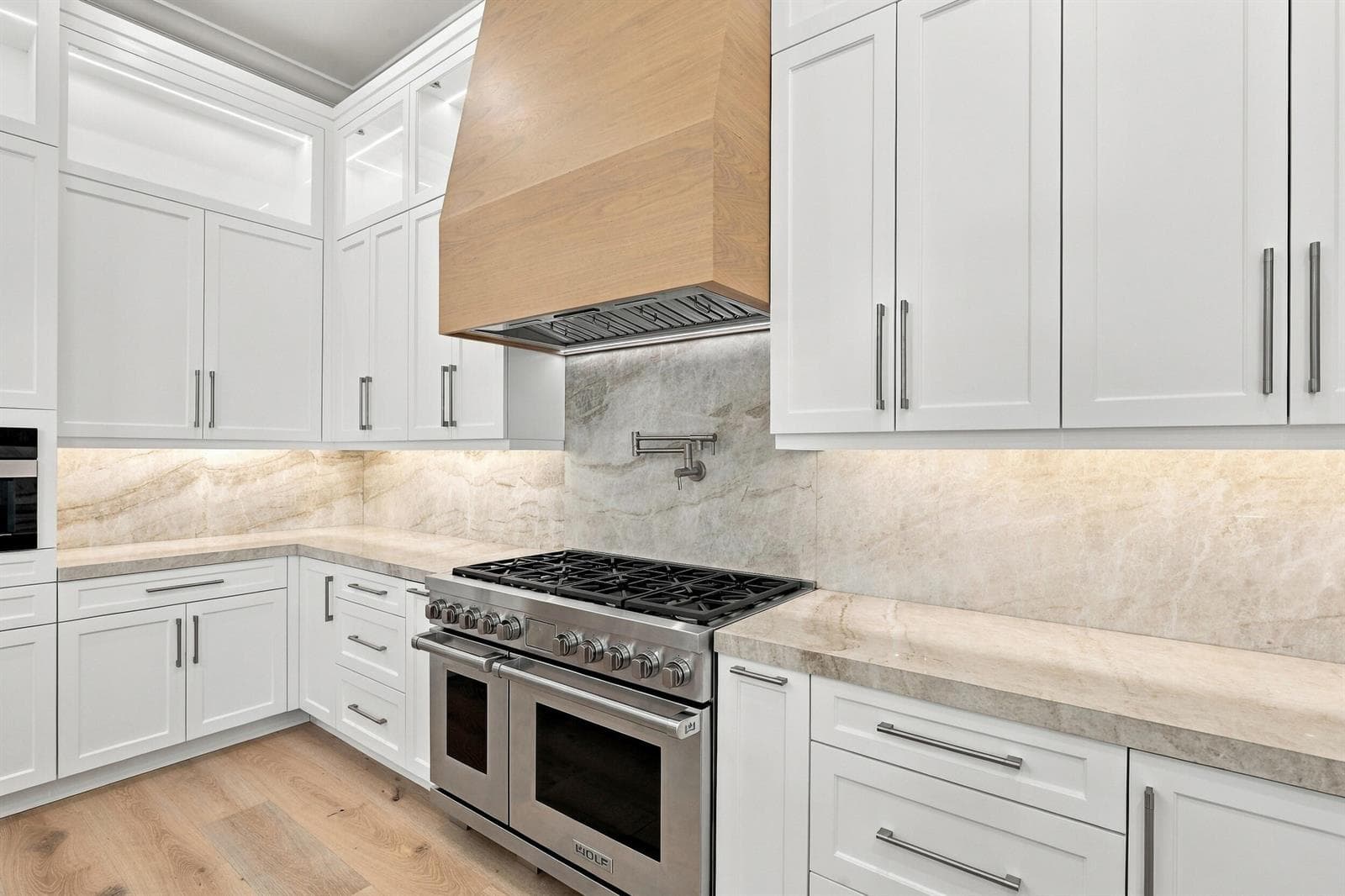 753 HARBOUR ISLE Place photo 15