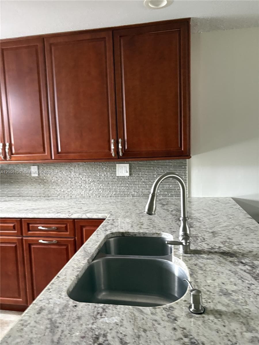 175 SE Saint Lucie Blvd C22 photo 6