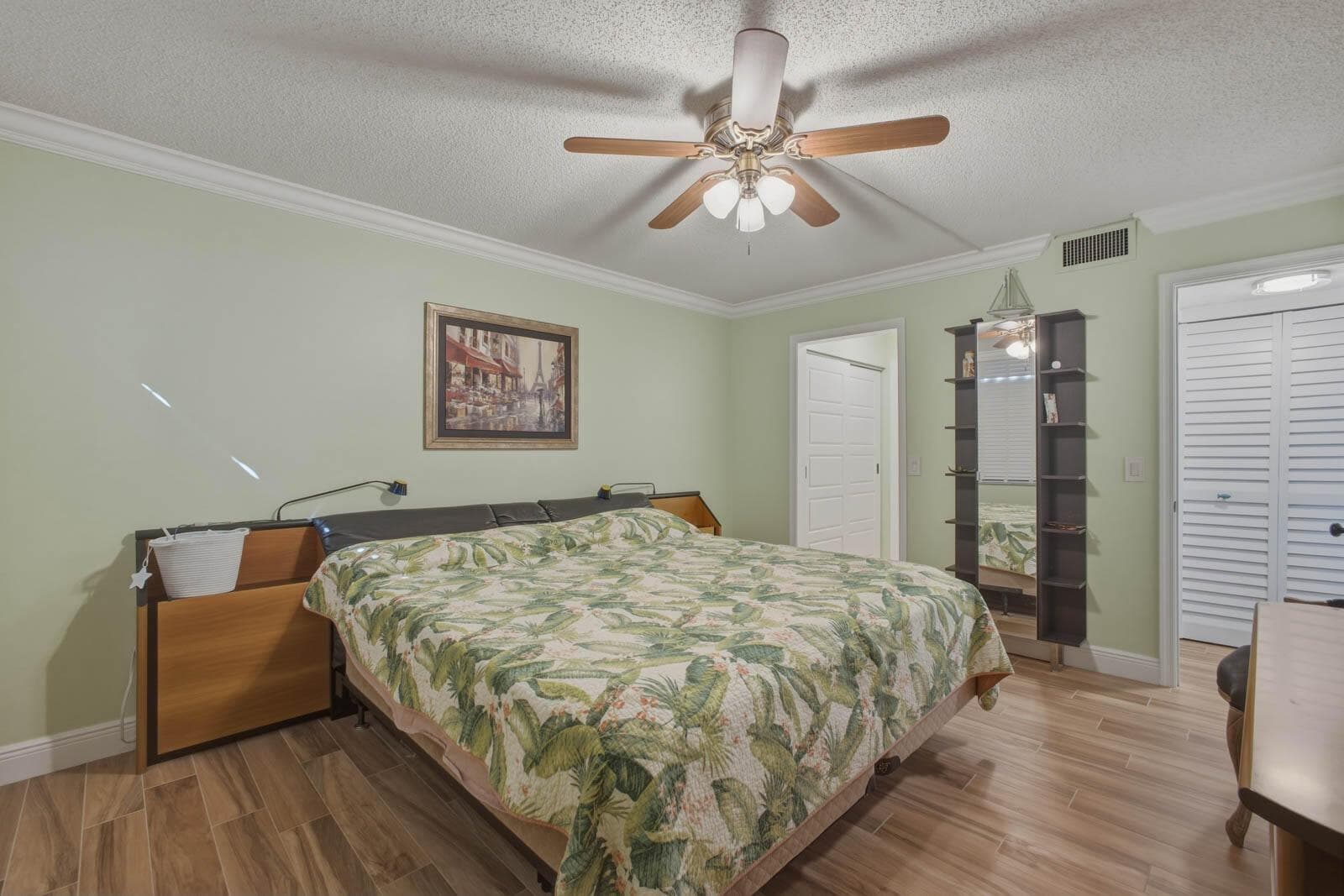 1950 SW PALM CITY Road 5-106 photo 25