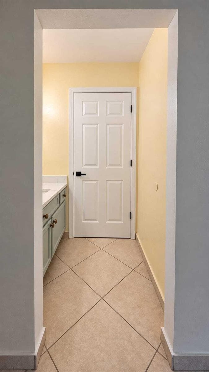105 S RIVERSIDE Drive 304 photo 20