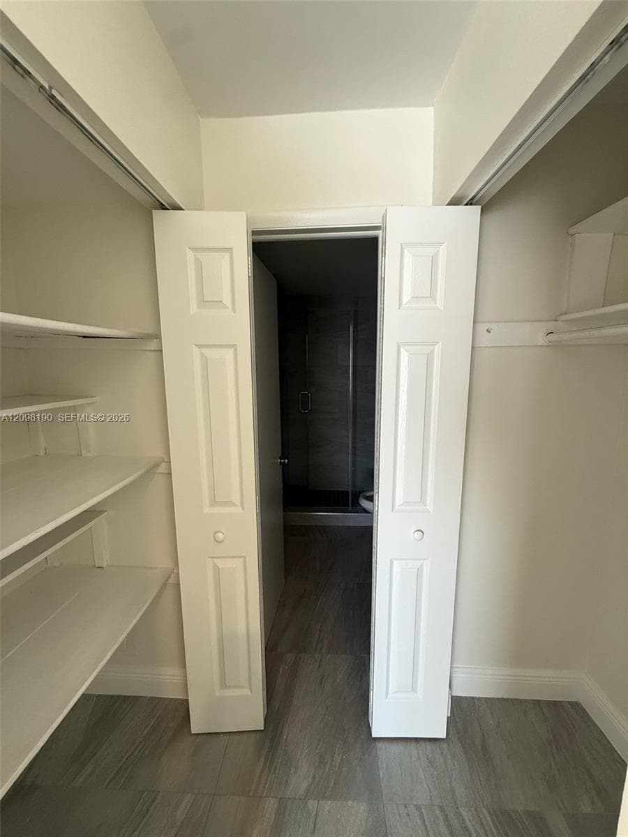 3948 NE 169th St 305 photo 13