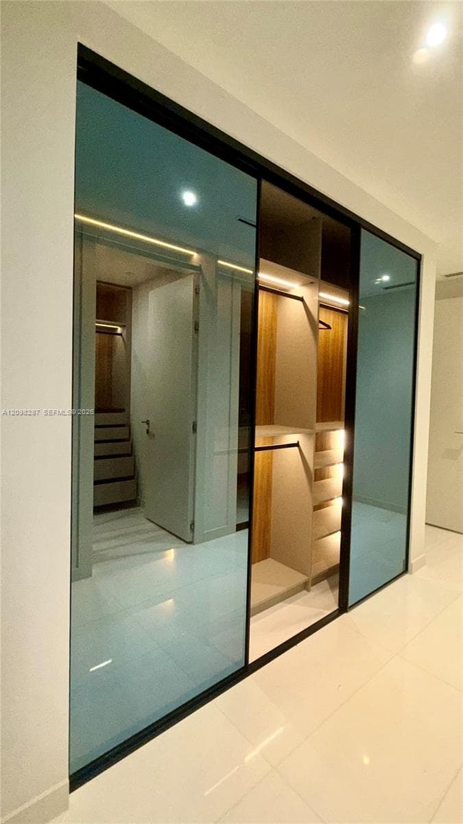 300 Biscayne Boulevard Way 2606W photo 7