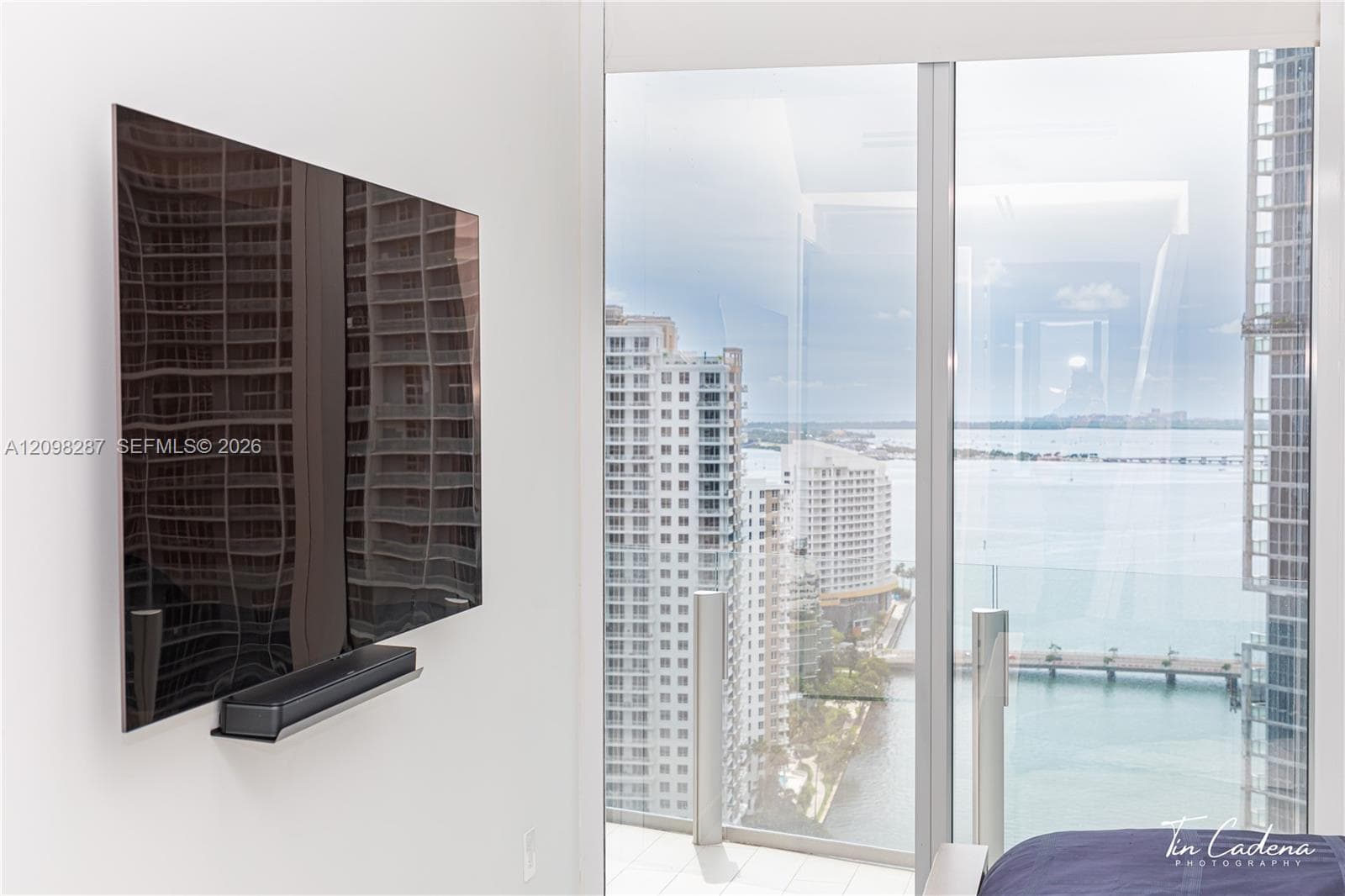 300 Biscayne Boulevard Way 2606W photo 10
