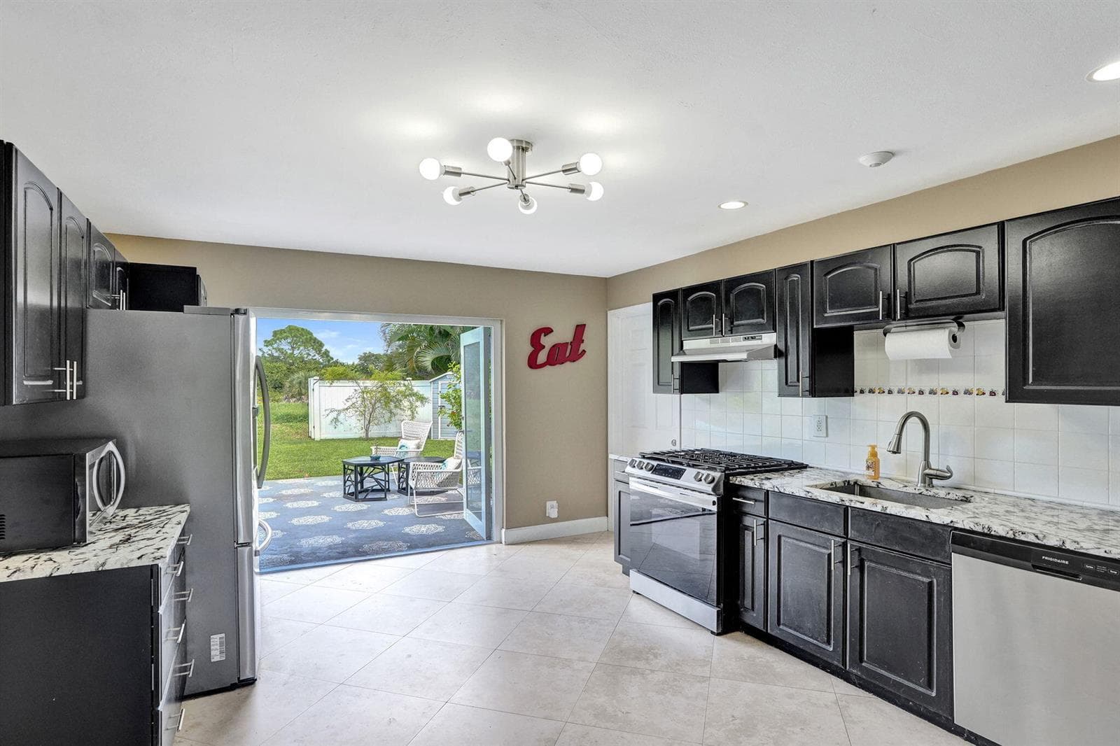 5958 TRIPHAMMER Road photo 13