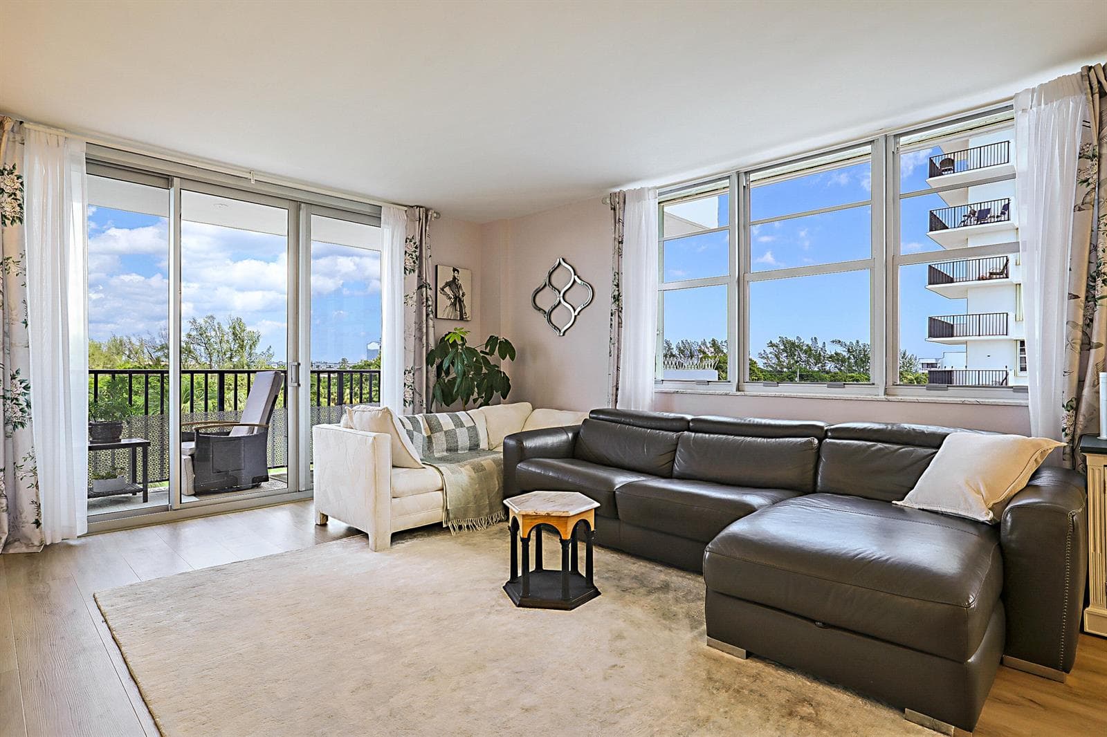 2121 N Ocean Boulevard 602W photo 17
