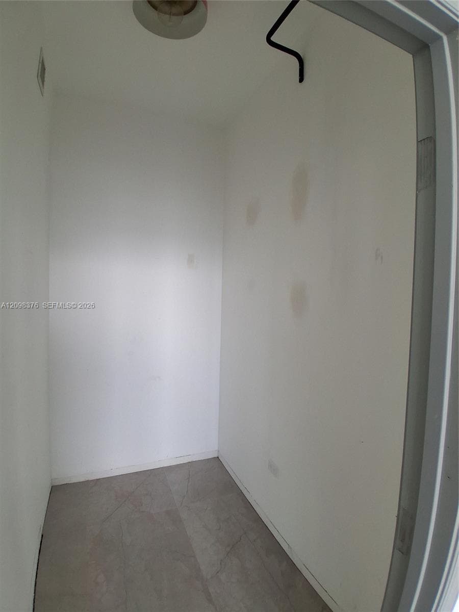 7928 East Dr 1403 photo 5