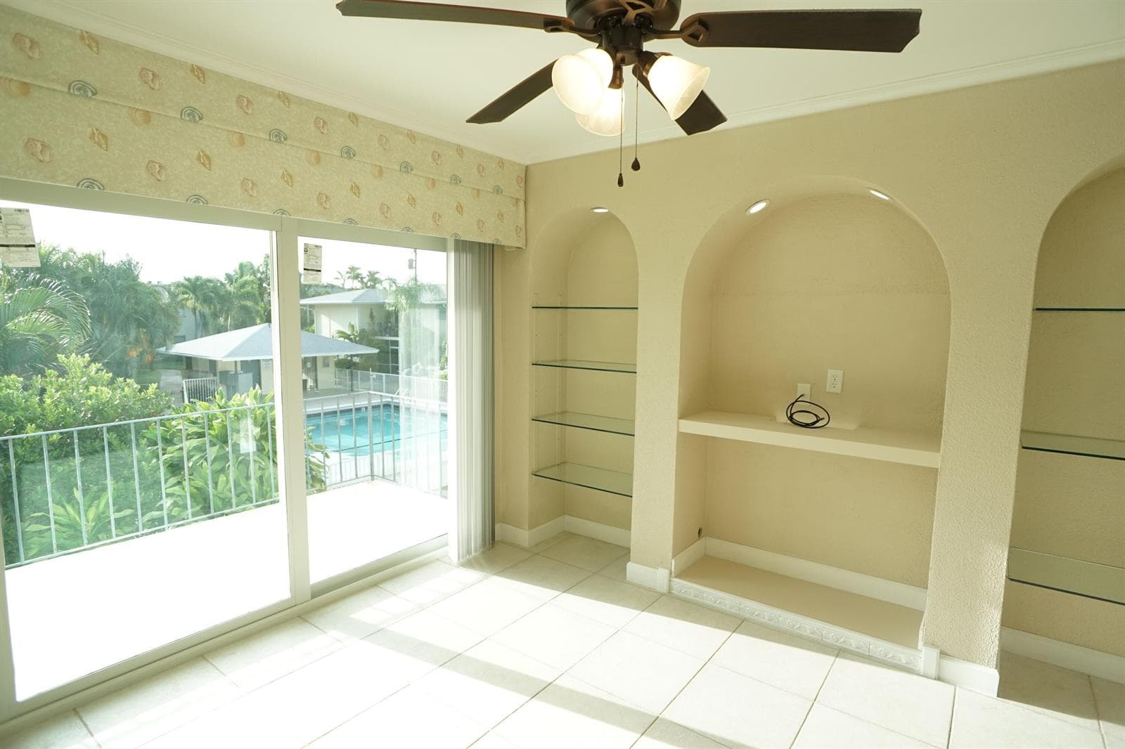510 Prosperity Farms Road 7B photo 7