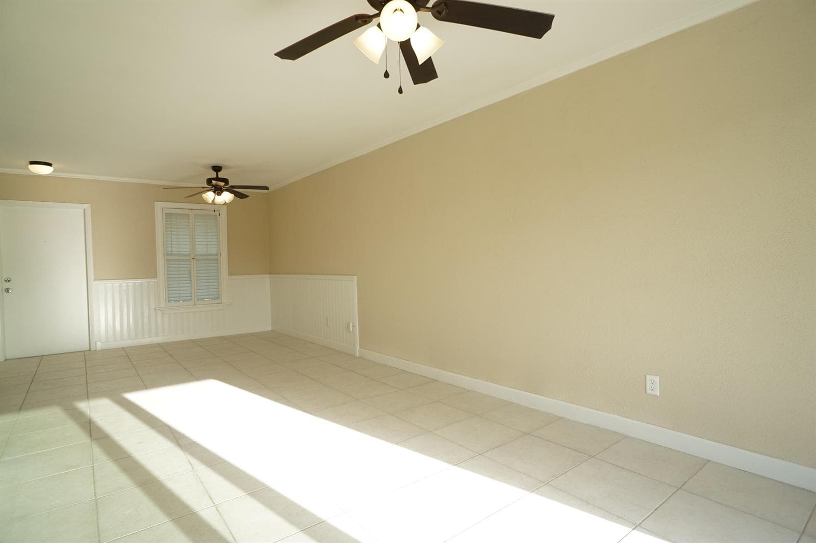510 Prosperity Farms Road 7B photo 4