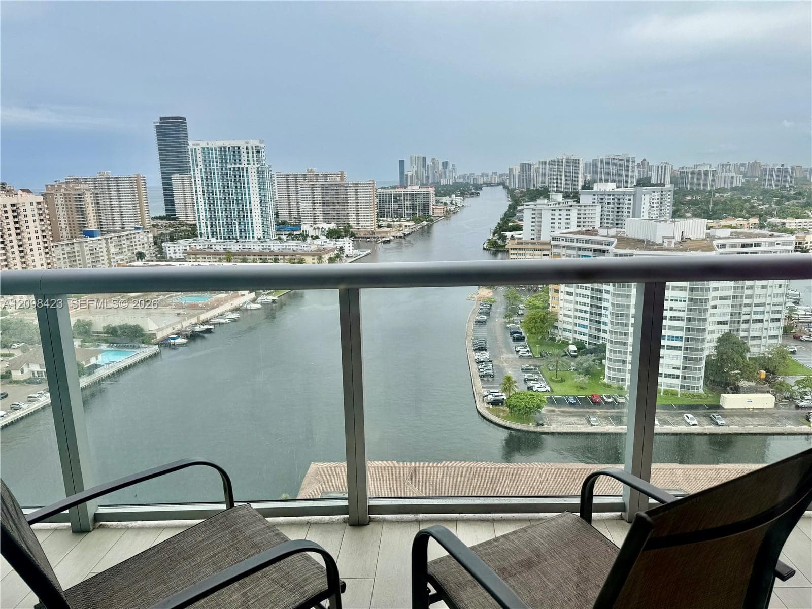 2602 E Hallandale Beach Blvd R2203 photo 23