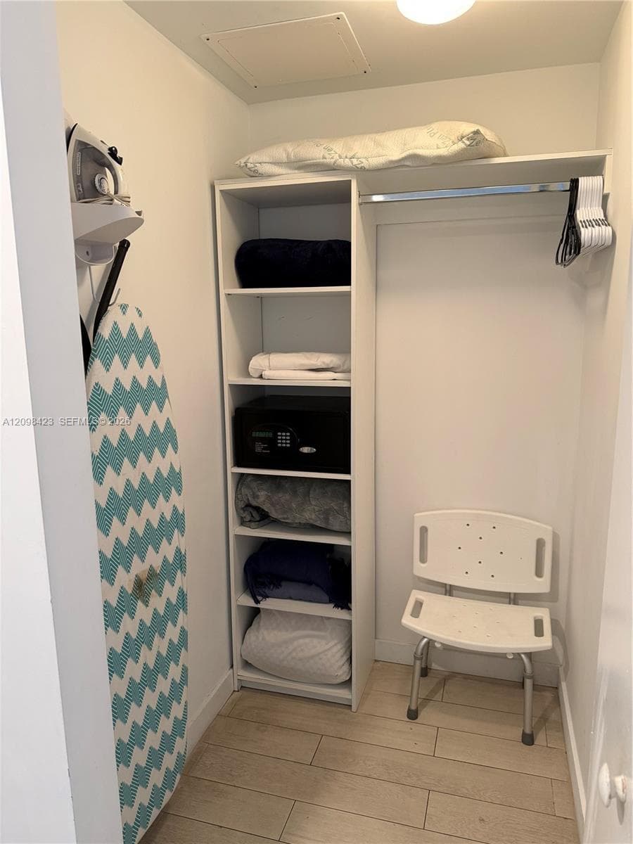 2602 E Hallandale Beach Blvd R2203 photo 20