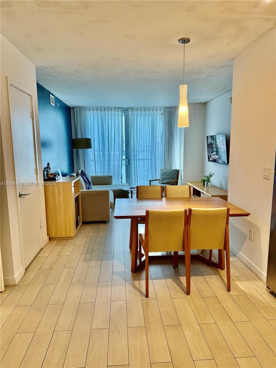 2602 E Hallandale Beach Blvd R2203 photo 10