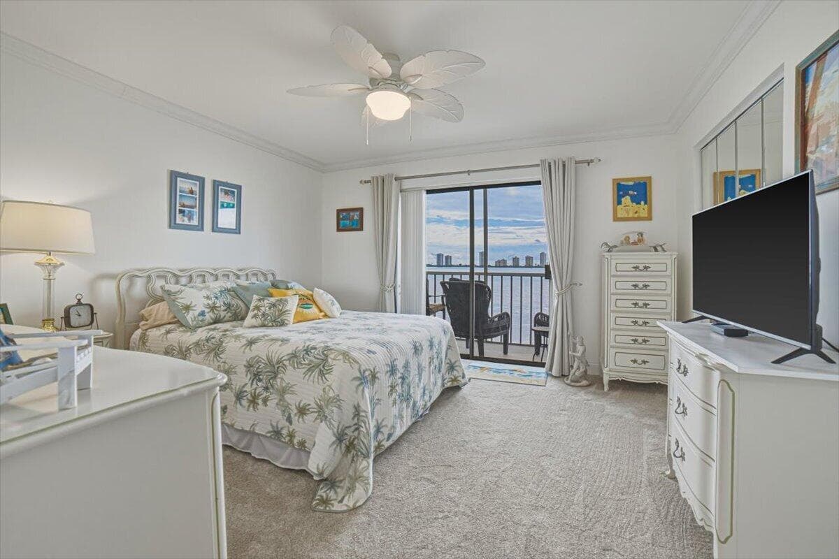 101 Doolen Court 205 photo 20
